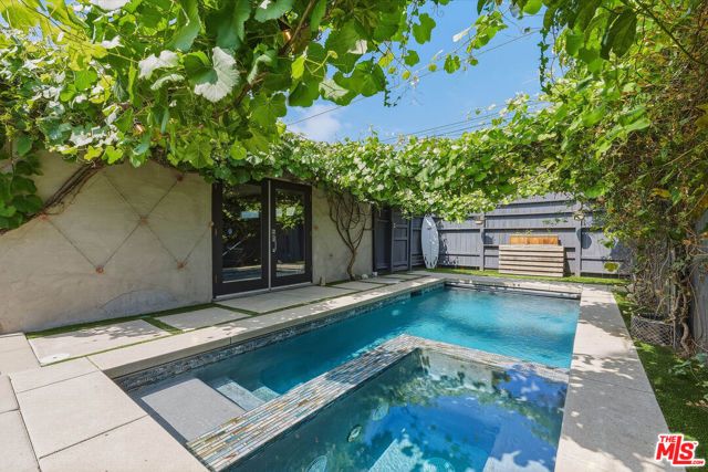 3640 Ashwood Avenue, Los Angeles, CA 90066