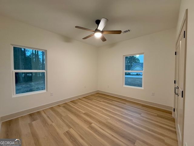 215 Briar Ridge Rd NW, Calhoun, GA 30701