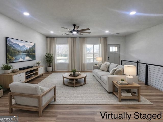 215 Briar Ridge Rd NW, Calhoun, GA 30701