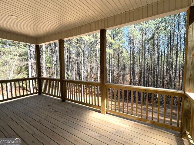 215 Briar Ridge Rd NW, Calhoun, GA 30701