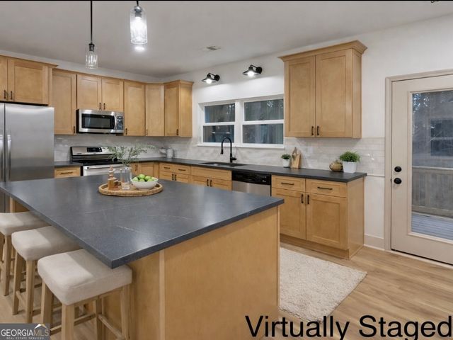 215 Briar Ridge Rd NW, Calhoun, GA 30701