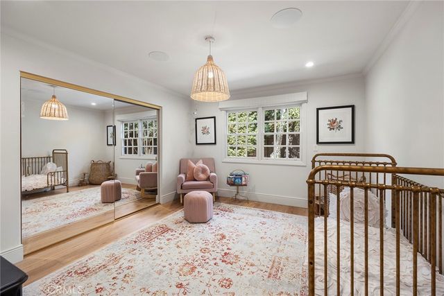 10162 La Sierra, North Tustin, CA 92705