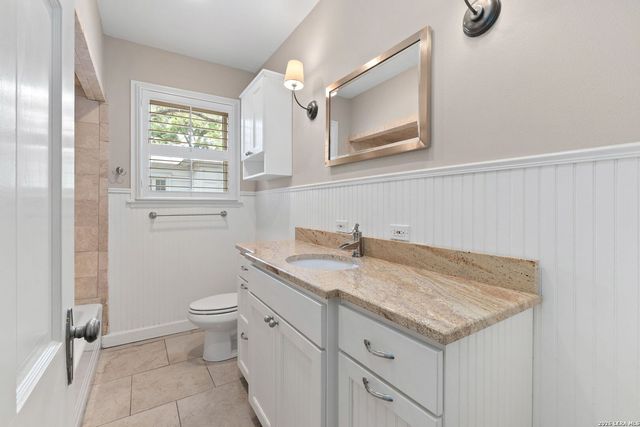 216 TUXEDO AVE, Alamo Heights, TX 78209
