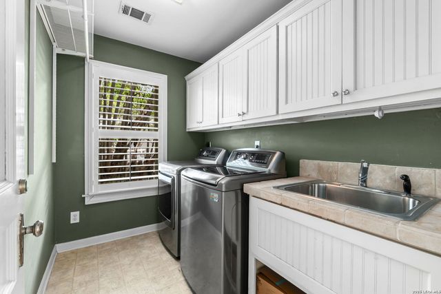 216 TUXEDO AVE, Alamo Heights, TX 78209