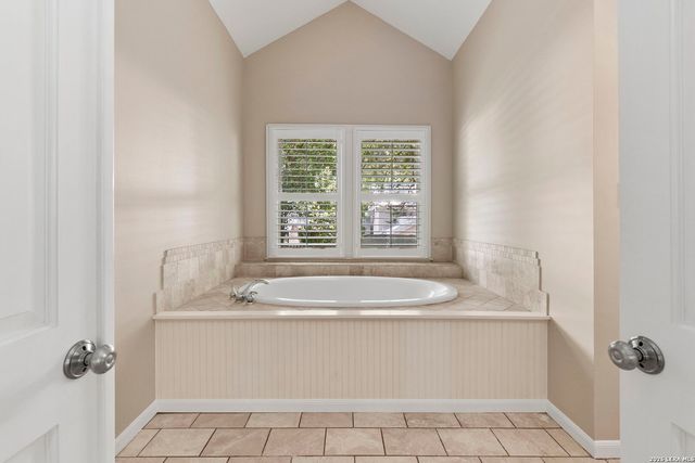 216 TUXEDO AVE, Alamo Heights, TX 78209