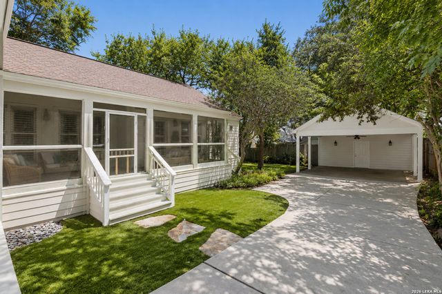 216 TUXEDO AVE, Alamo Heights, TX 78209