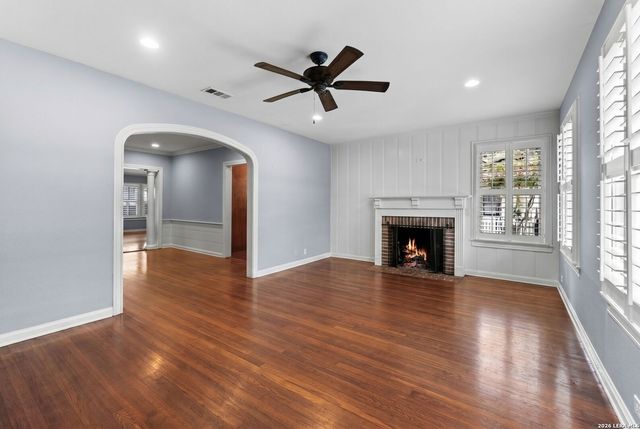216 TUXEDO AVE, Alamo Heights, TX 78209