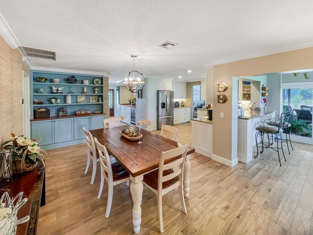 2306 SW Creekside Drive, Palm City, FL 34990