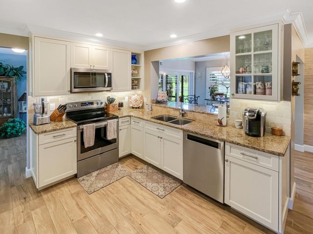 2306 SW Creekside Drive, Palm City, FL 34990