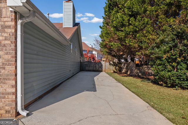 146 Green Tree Drive, Newnan, GA 30265