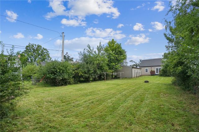 391 Memorial Drive SE, Cedar Rapids, IA 52403