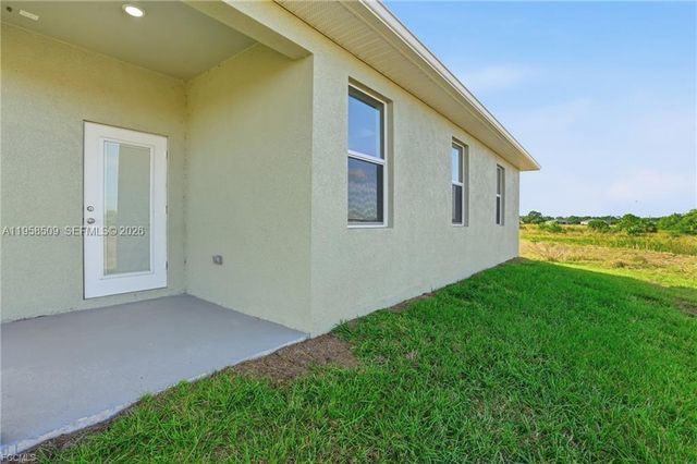 518 braelyn st, La Belle, FL 33935