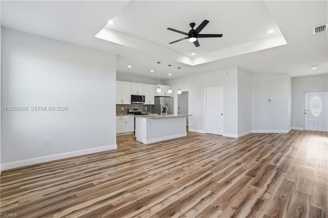 518 braelyn st, La Belle, FL 33935