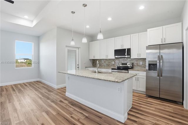 518 braelyn st, La Belle, FL 33935