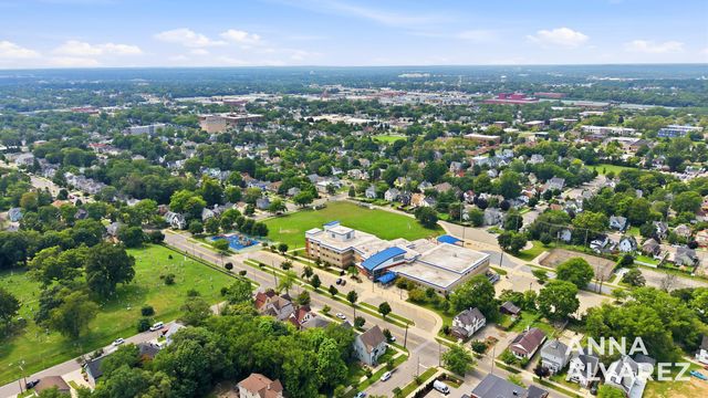 848 Madison Avenue Se, City Of Grand Rapids, MI 49507