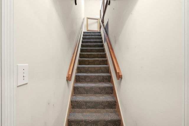 27 Dogwood Hollar Lane, Hayesville, NC 28904