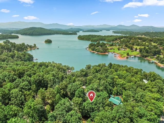 27 Dogwood Hollar Lane, Hayesville, NC 28904