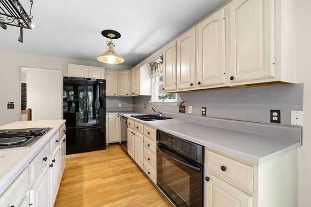 27 Dogwood Hollar Lane, Hayesville, NC 28904