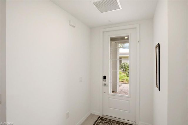 3771 Pebblebrook Point CIR 102, Fort Myers, FL 33905