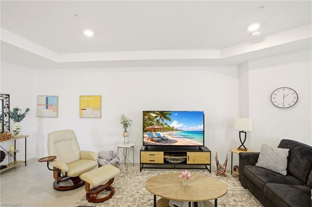 3771 Pebblebrook Point CIR 102, Fort Myers, FL 33905