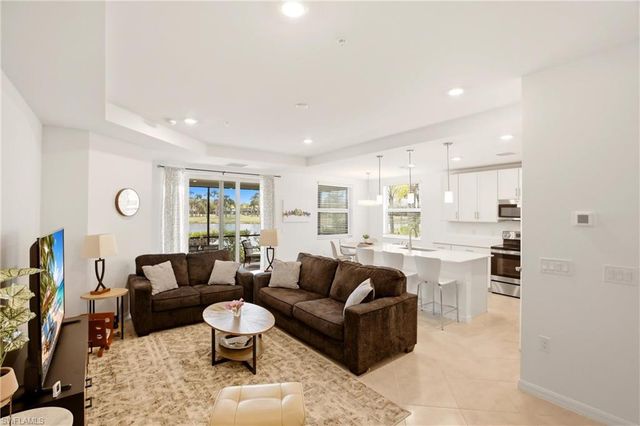 3771 Pebblebrook Point CIR 102, Fort Myers, FL 33905