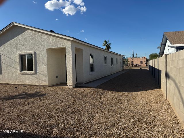 1515 W MCKINLEY Street 2, Phoenix, AZ 85007