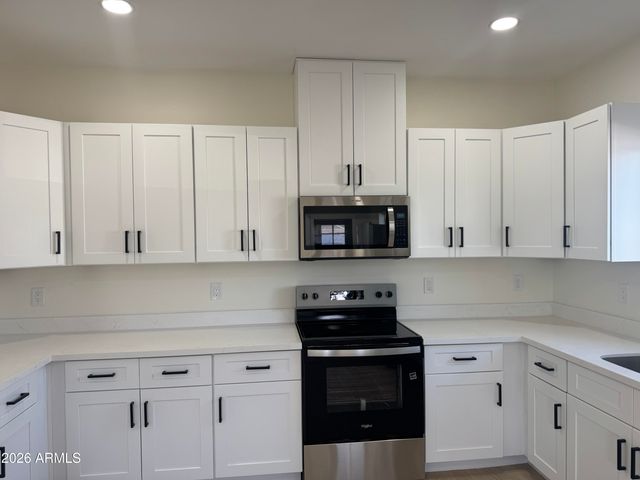 1515 W MCKINLEY Street 2, Phoenix, AZ 85007