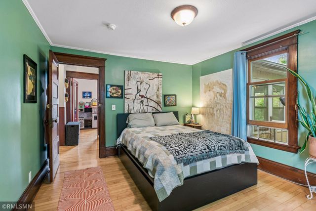 812 42nd Avenue N, Minneapolis, MN 55412