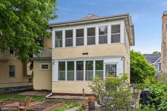 812 42nd Avenue N, Minneapolis, MN 55412
