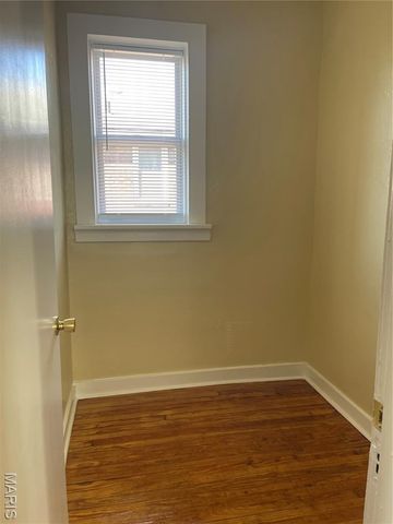 4928 Devonshire Avenue, St Louis, MO 63109