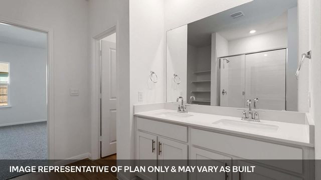1928 Hamschackle DR, Leander, TX 78641