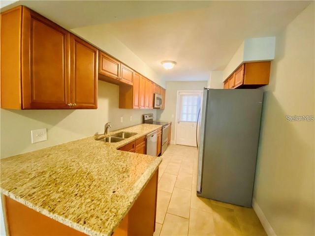 198 LAKESIDE HILLS LOOP 33, Auburndale, FL 33823