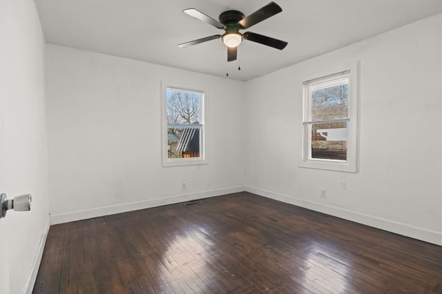 202 Parkway, W, Dickson, TN 37055