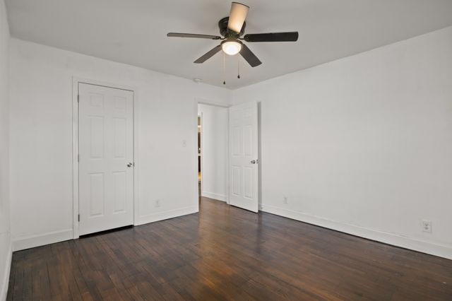 202 Parkway, W, Dickson, TN 37055