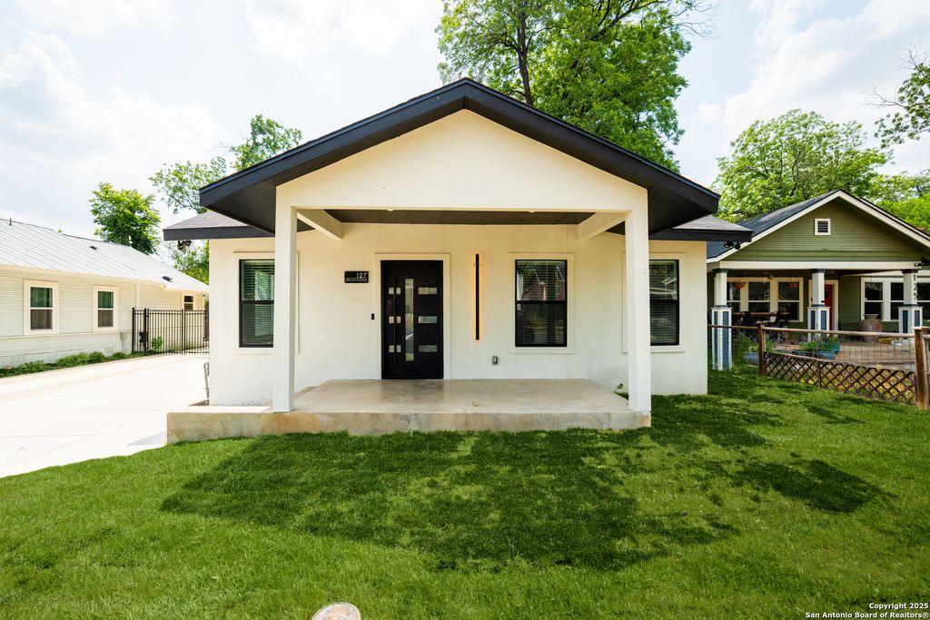 127 Haynes, San Antonio, TX 78210
