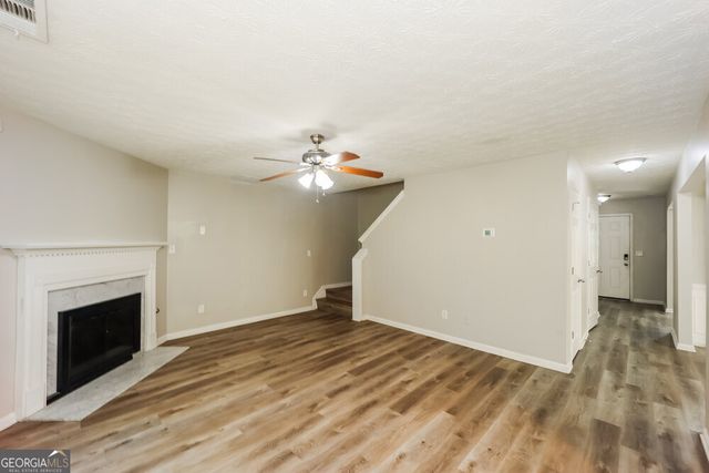 9422 Lakeview Road, Union City, GA 30291