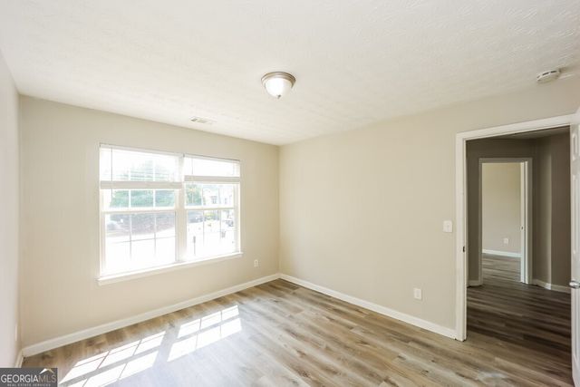 9422 Lakeview Road, Union City, GA 30291