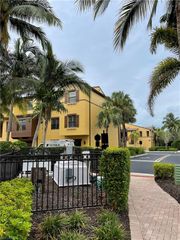 9081 Albion LN S # 65, Naples, FL 34113