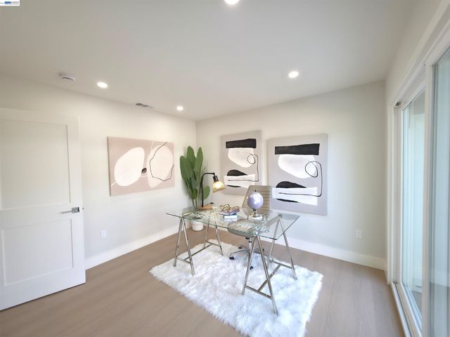6746 Bollinger Rd, San Jose, CA 95129
