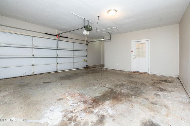 421 Violet Drive, Madison, MS 39110