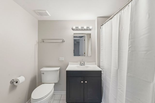 811 Chicago Avenue 405, Evanston, IL 60202