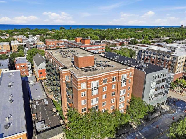 811 Chicago Avenue 405, Evanston, IL 60202