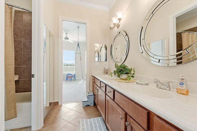 851 Edgebrook Lane, West Palm Beach, FL 33411