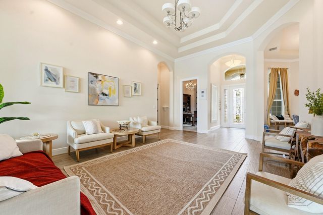 851 Edgebrook Lane, West Palm Beach, FL 33411