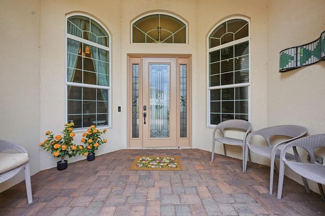 851 Edgebrook Lane, West Palm Beach, FL 33411