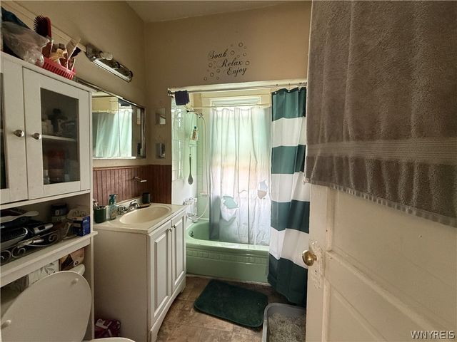 52 Langmeyer Avenue, Buffalo, NY 14215