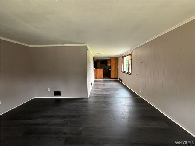 52 Langmeyer Avenue, Buffalo, NY 14215