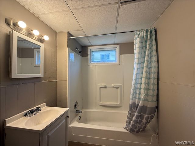 52 Langmeyer Avenue, Buffalo, NY 14215