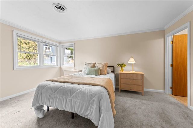 5 Ascot Lane 5, Uxbridge, MA 01569