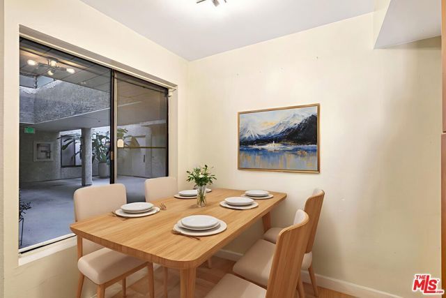 1900 Vine Street 103, Los Angeles, CA 90068